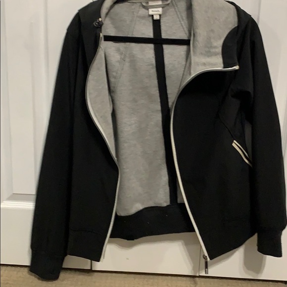 Black Bench Jacket - Picture 5 of 5